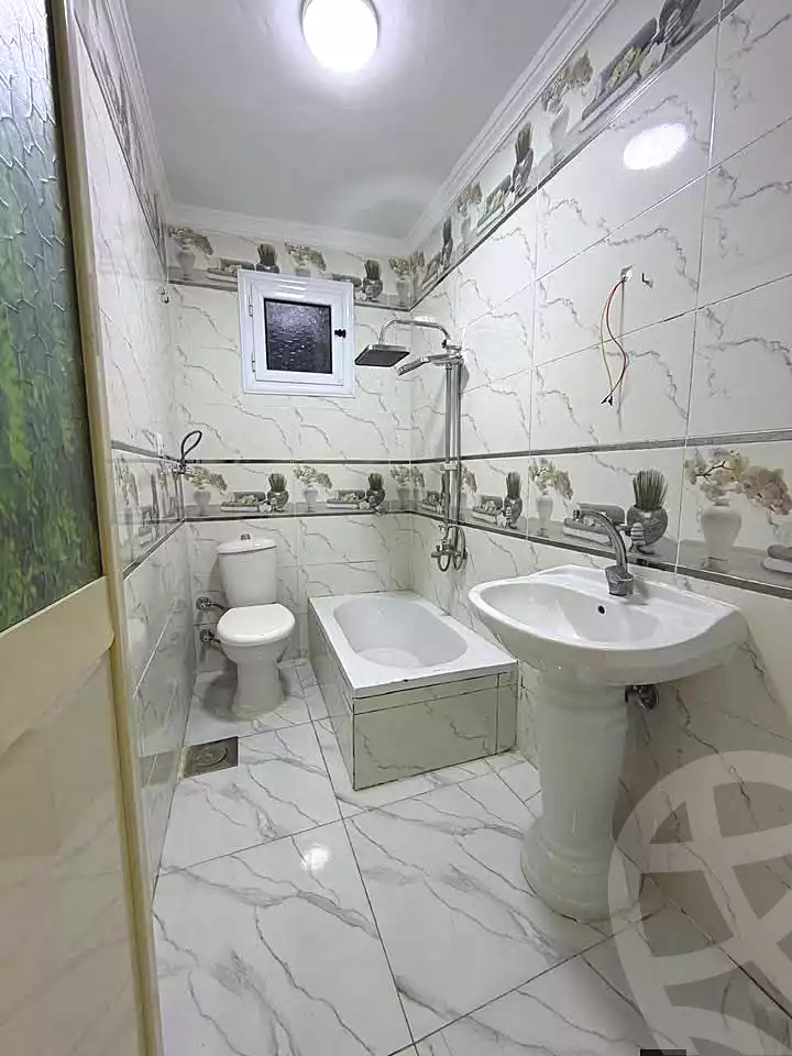 https://aqarmap.com.eg/ar/listing/6993550-for-sale-alexandria-el-asafra-shr-45