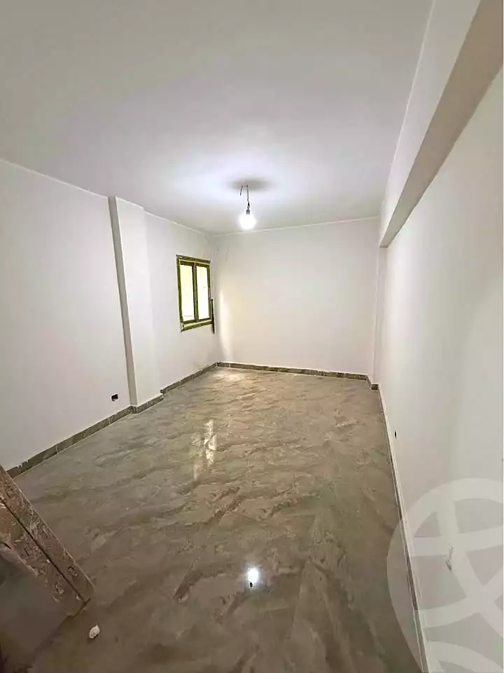 https://aqarmap.com.eg/en/listing/6993674-for-sale-alexandria-sydy-bshr-sydy-bshr-bhry-street-16