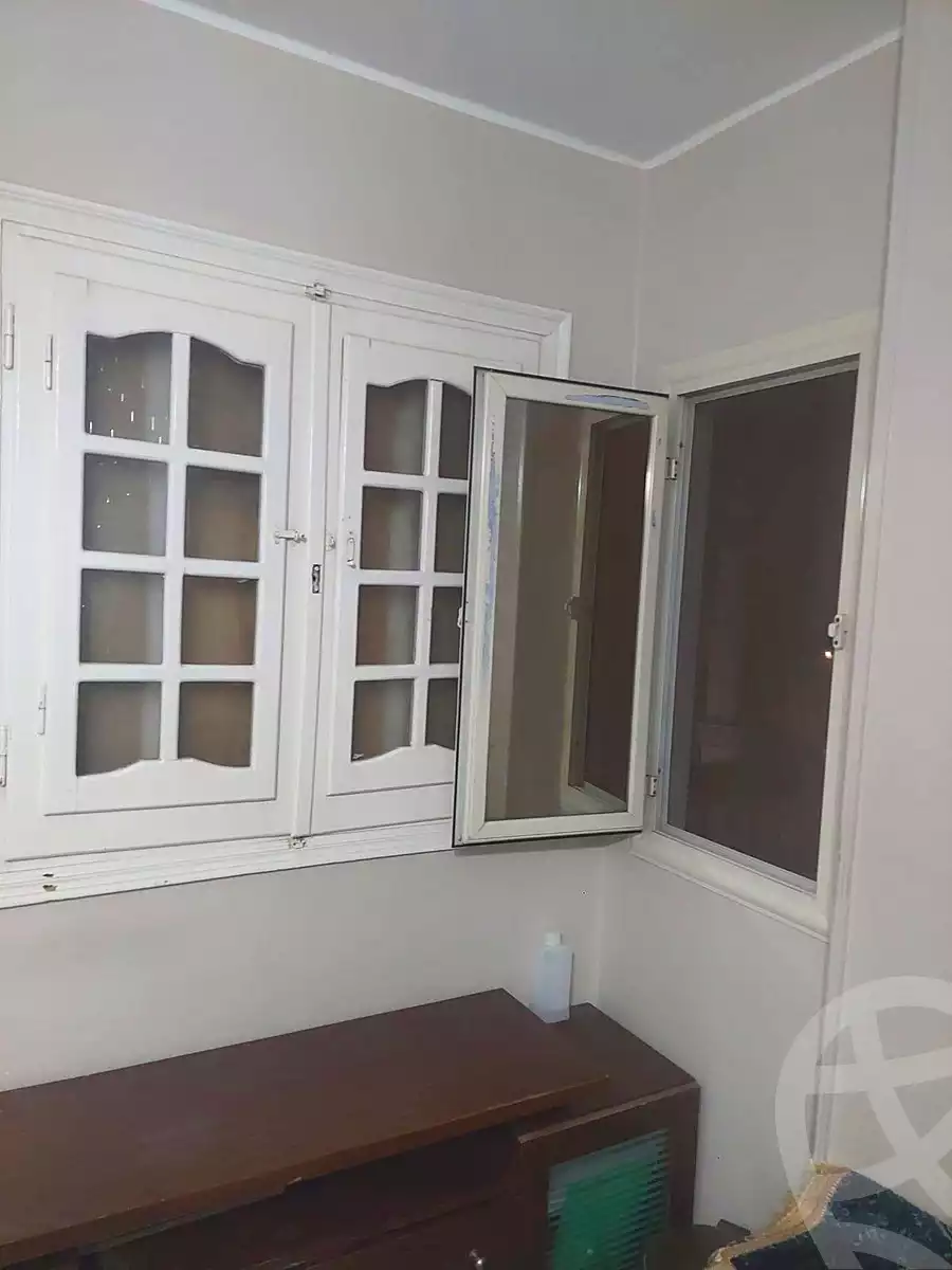 https://aqarmap.com.eg/ar/listing/6993778-for-sale-cairo-helwan-ahmed-enci-st