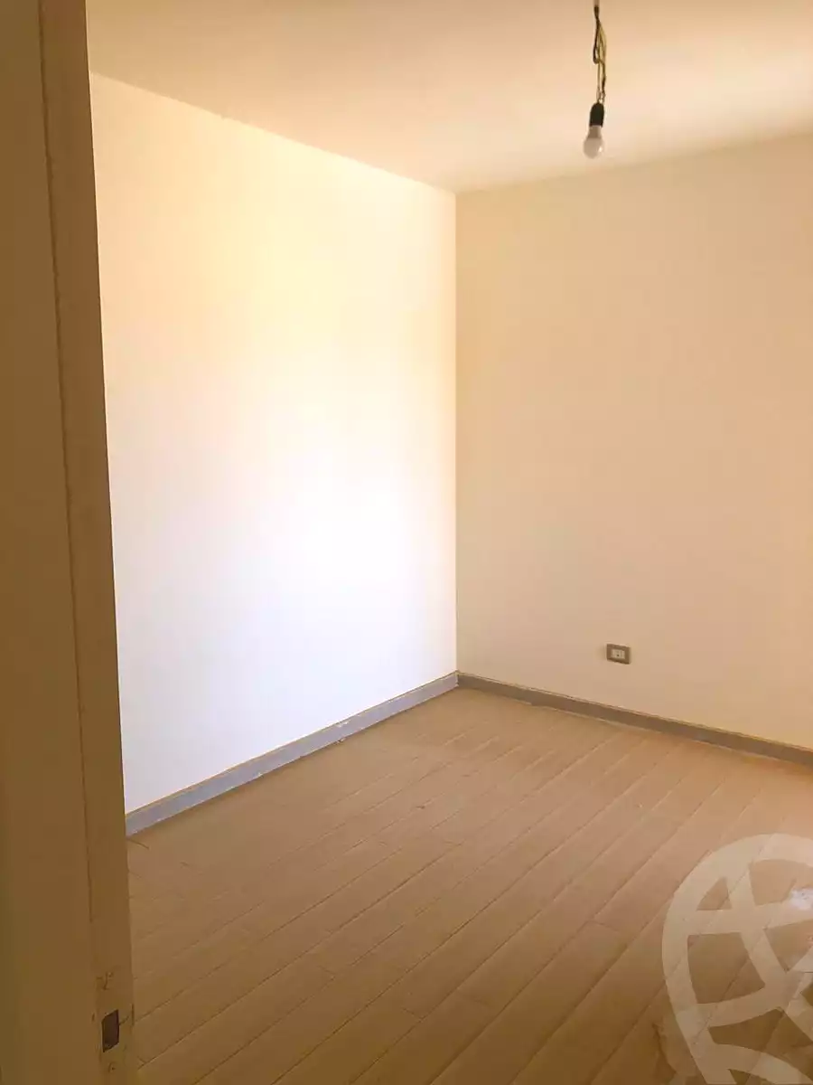 https://aqarmap.com.eg/en/listing/6993356-for-sale-alexandria-borg-el-arab-compounds-in-borg-el-arab-sumed-residence-compound