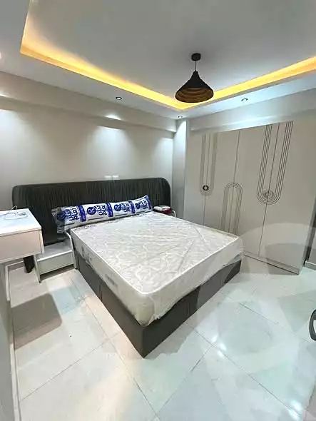 https://aqarmap.com.eg/ar/listing/6994003-for-sale-cairo-helwan-mostafa-fahmy-st