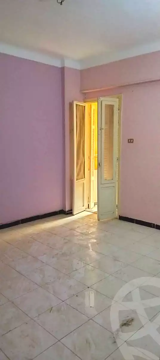 https://aqarmap.com.eg/ar/listing/6994090-for-sale-alexandria-al-agamy-el-hanouvel-radwan-st
