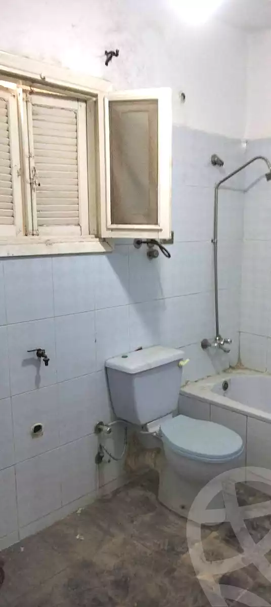 https://aqarmap.com.eg/ar/listing/6994090-for-sale-alexandria-al-agamy-el-hanouvel-radwan-st
