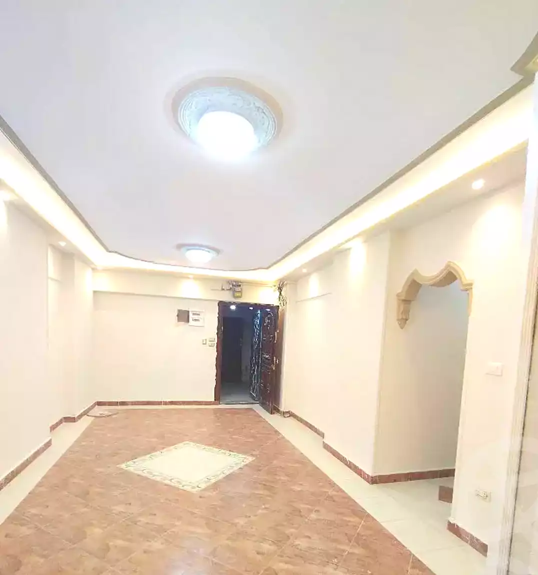 https://aqarmap.com.eg/en/listing/6994214-for-sale-alexandria-lsywf-el-falki