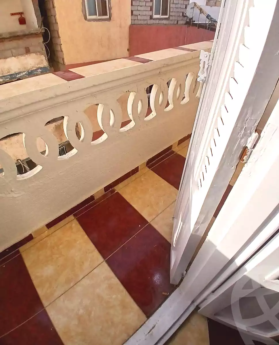 https://aqarmap.com.eg/en/listing/6994217-for-sale-alexandria-lsywf-el-falki