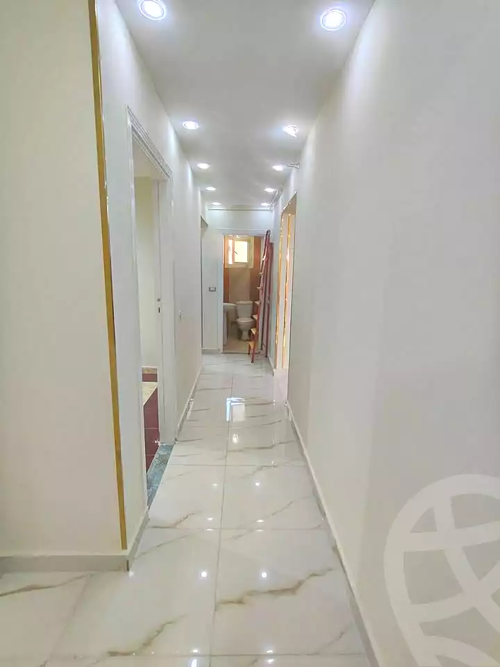 https://aqarmap.com.eg/ar/listing/6994325-for-sale-alexandria-el-asafra-l-sfr-bhry