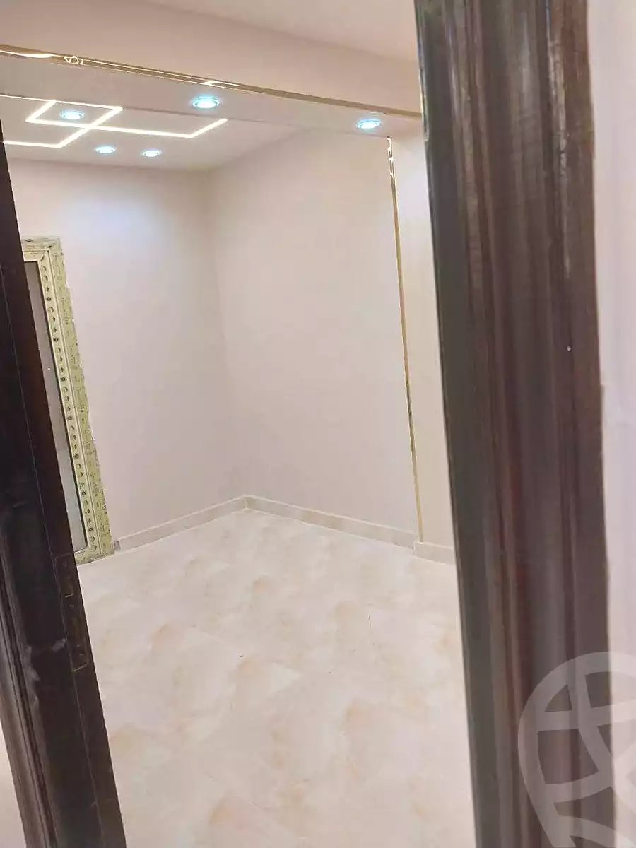 https://aqarmap.com.eg/ar/listing/6994408-for-sale-alexandria-sydy-bshr-sydy-bshr-bhry-mohammed-youssef-ghaly-st