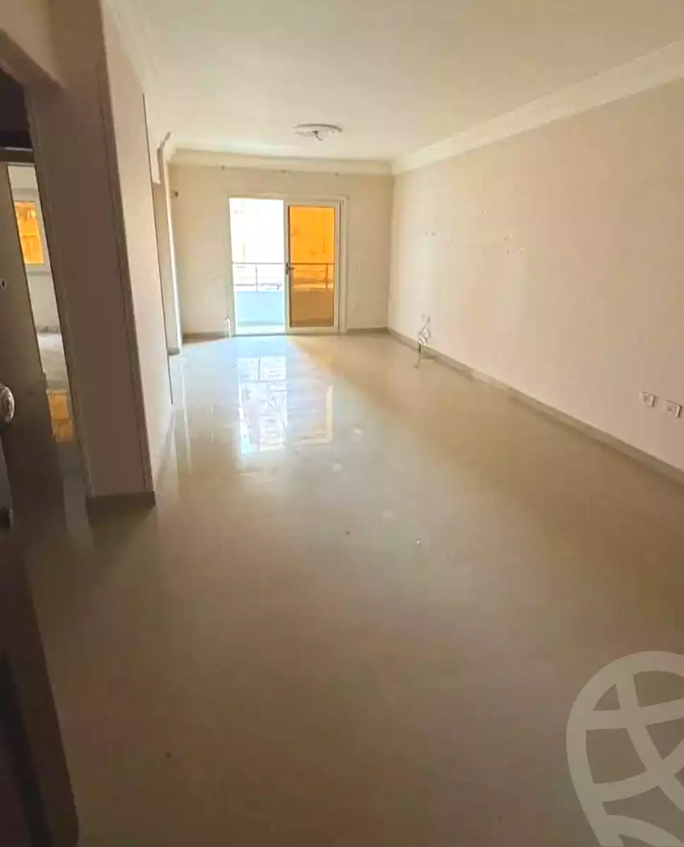 https://aqarmap.com.eg/en/listing/6994481-for-sale-alexandria-ganaklis-shr-mrtdy-bsh
