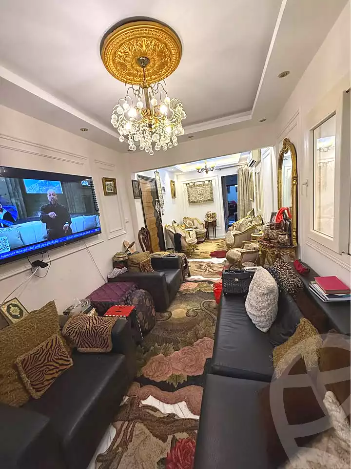 https://aqarmap.com.eg/ar/listing/6994641-for-sale-alexandria-sydy-bshr-sydy-bshr-bhry-mohamed-el-srafi-st.