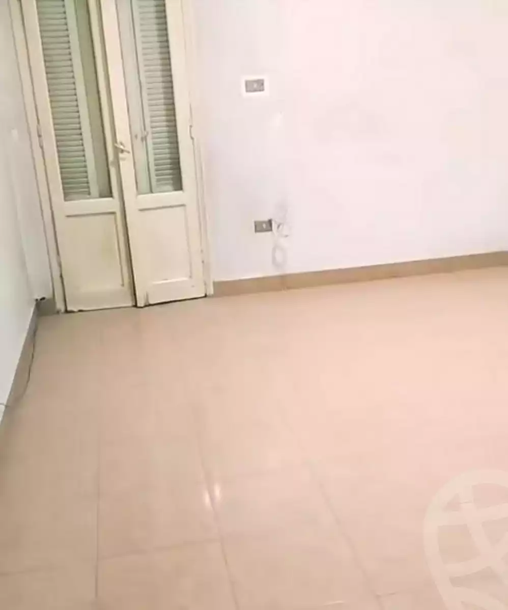 https://aqarmap.com.eg/en/listing/6994698-for-rent-cairo-ain-shams-el-naam-mostafa-hafez-st