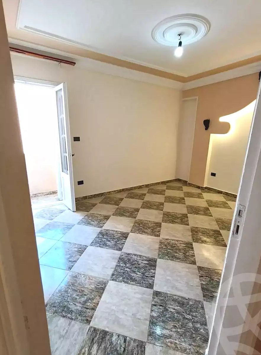 https://aqarmap.com.eg/ar/listing/6994756-for-sale-alexandria-sydy-bshr-sydy-bshr-bhry-gamal-abd-el-nasir-st