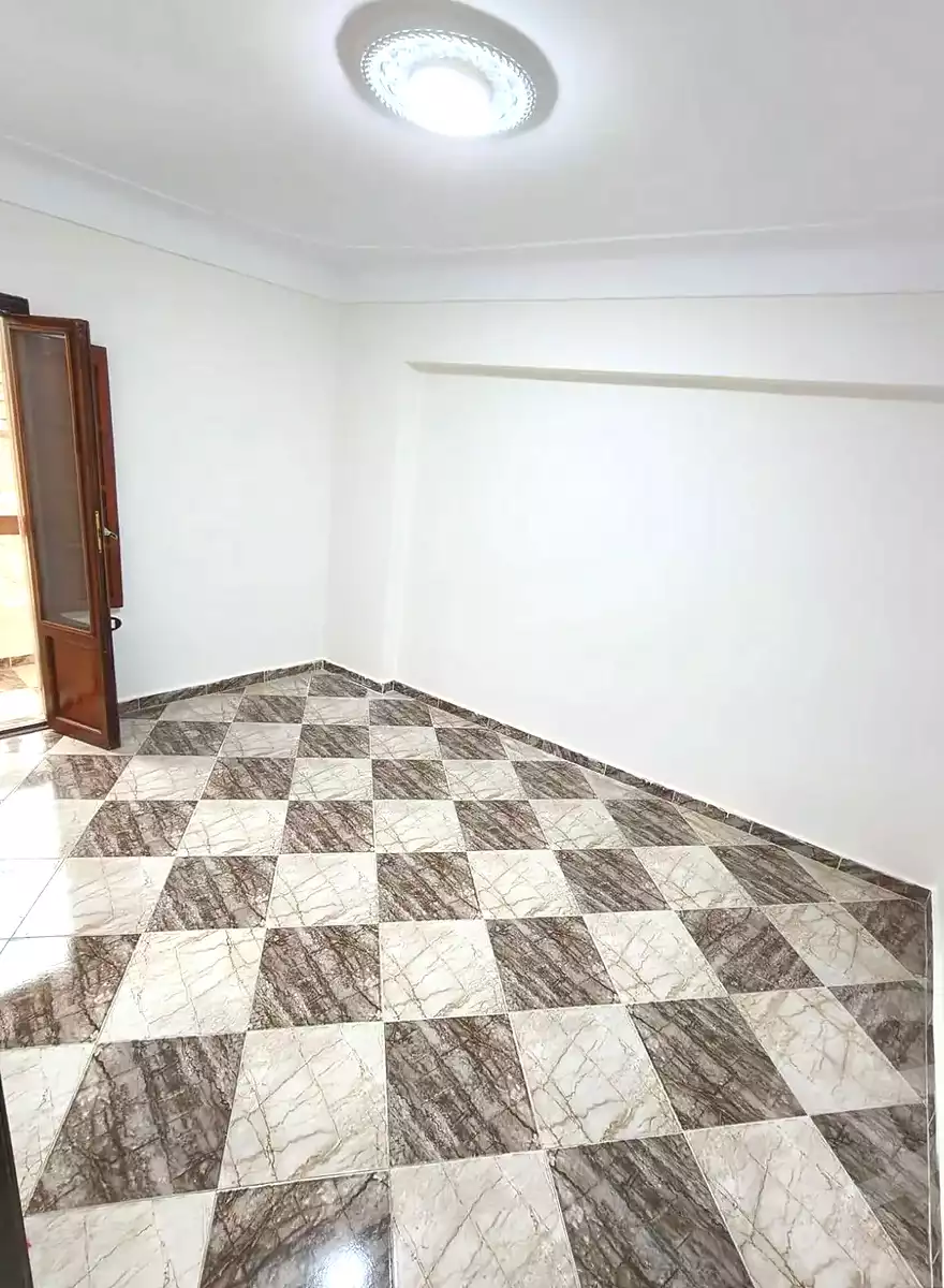 https://aqarmap.com.eg/en/listing/6994798-for-sale-alexandria-lsywf-el-falki