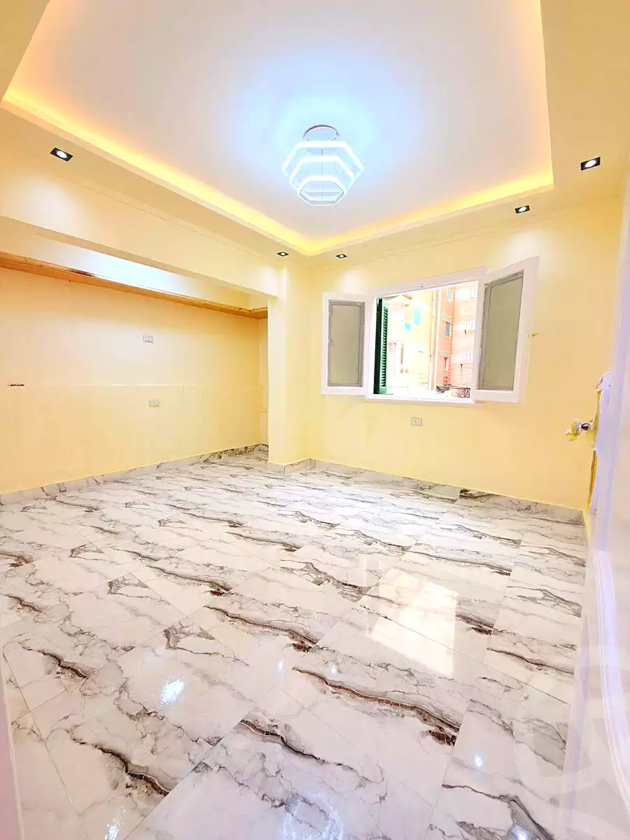 https://aqarmap.com.eg/ar/listing/6994997-for-sale-alexandria-al-agamy-shataa-el-nakheel