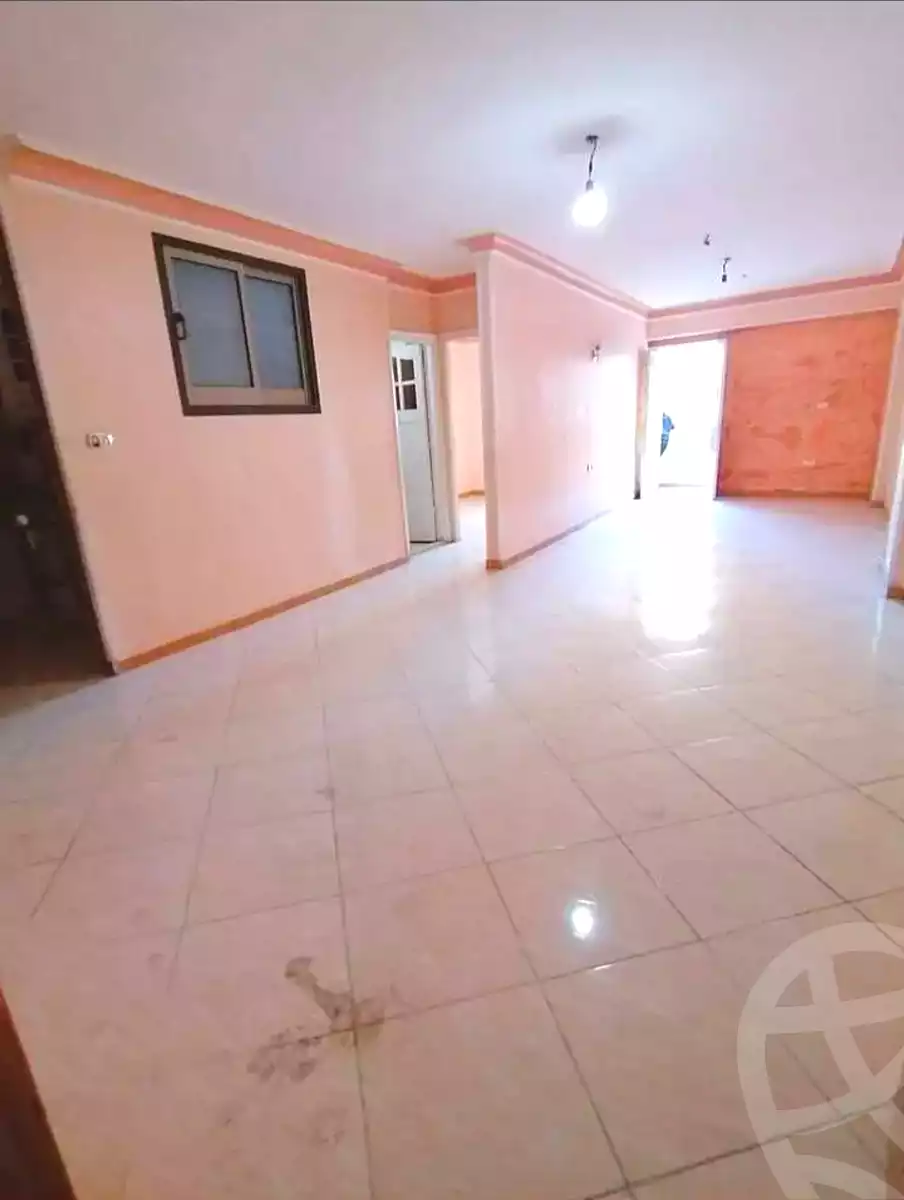 https://aqarmap.com.eg/ar/listing/6995020-for-rent-alexandria-el-asafra-l-sfr-bhry