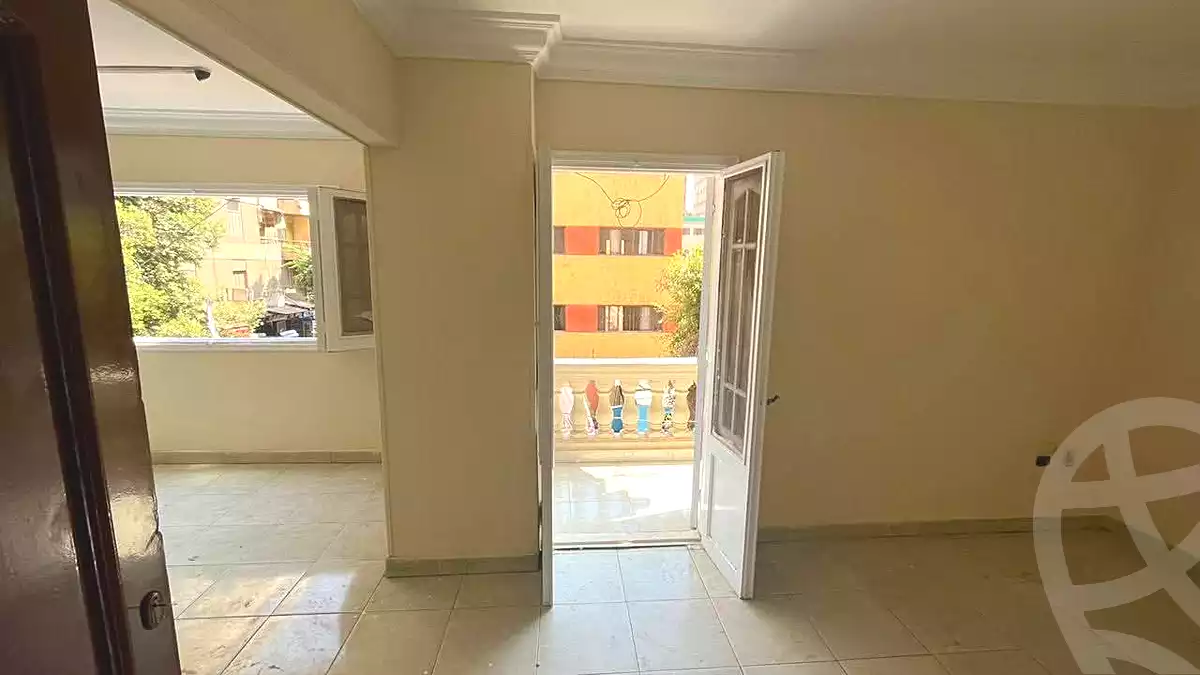 https://aqarmap.com.eg/ar/listing/6995097-for-sale-cairo-ain-shams-ain-shams-el-sharkia-el-eshrein-stt