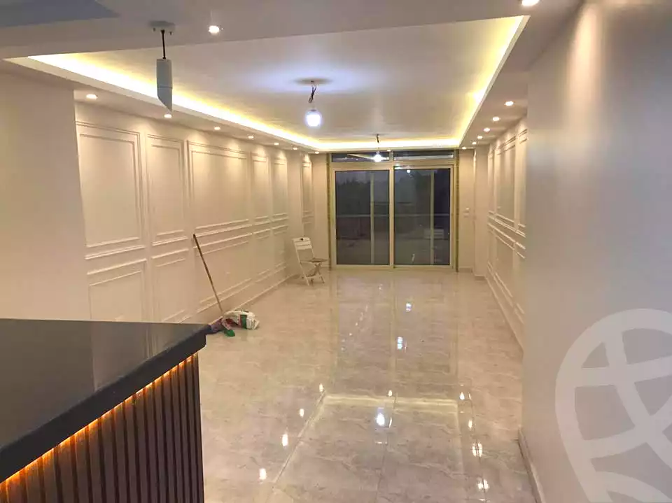 https://aqarmap.com.eg/en/listing/6995301-for-rent-alexandria-el-montazah-compounds-in-el-montazah-royal-plaza-compound-al-halawany