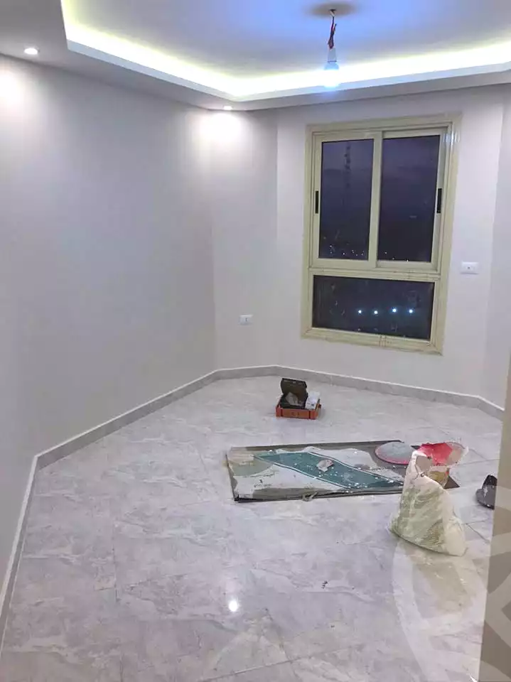 https://aqarmap.com.eg/en/listing/6995301-for-rent-alexandria-el-montazah-compounds-in-el-montazah-royal-plaza-compound-al-halawany