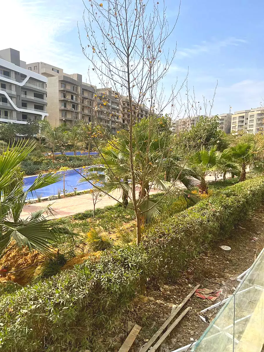 https://aqarmap.com.eg/ar/listing/6995428-for-sale-cairo-new-cairo-lmstqbl-syty-compounds-zyzyny-lmstqbl-rdk-llttwyr