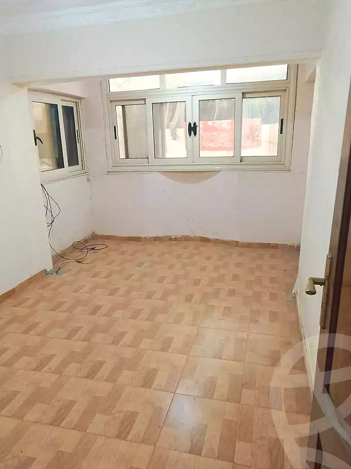 https://aqarmap.com.eg/en/listing/6995746-for-sale-alexandria-el-asafra-l-sfr-bhry