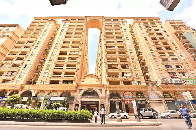 https://aqarmap.com.eg/ar/listing/6995808-for-sale-alexandria-smouha-albert-al-awal-st