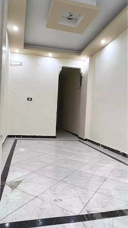 https://aqarmap.com.eg/ar/listing/6995990-for-sale-alexandria-moharram-bey-el-amir-mostafa-st