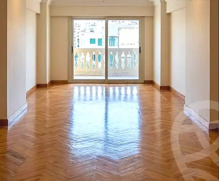 https://aqarmap.com.eg/en/listing/6995989-for-rent-alexandria-glim-shr-bd-lslm-rf