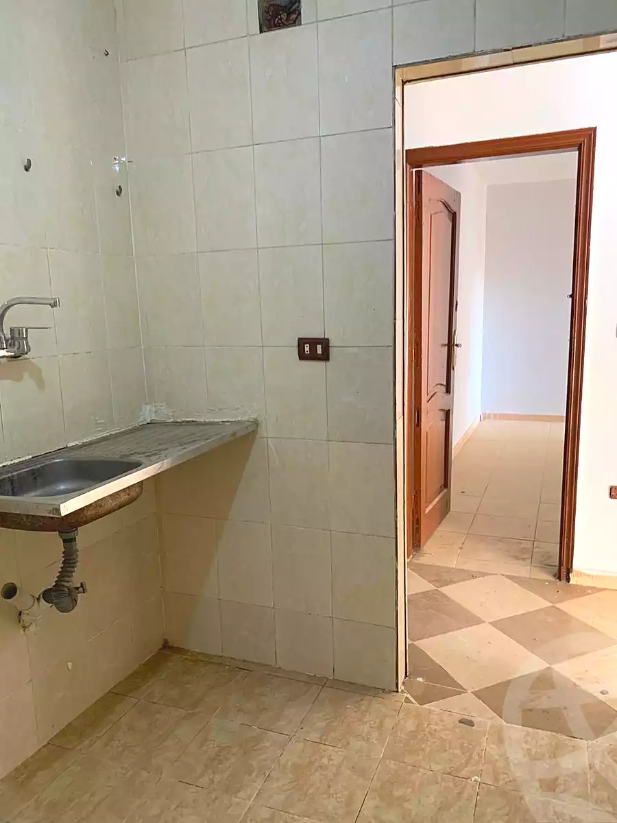 https://aqarmap.com.eg/ar/listing/6996106-for-rent-cairo-faisal-el-tawabeq-el-shaheed-ahmed-hamdy-st