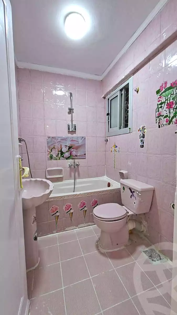 https://aqarmap.com.eg/ar/listing/6996256-for-sale-alexandria-al-agamy-shataa-el-nakheel