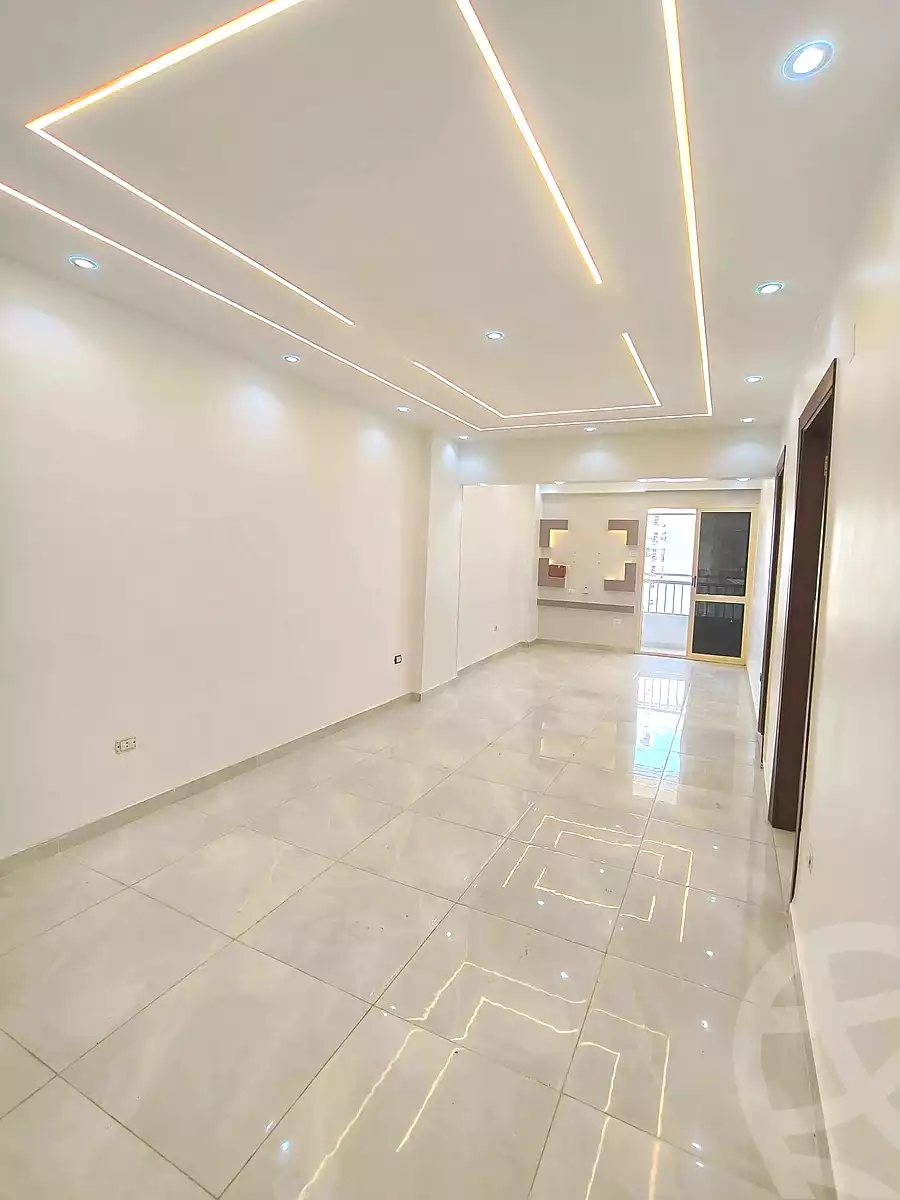https://aqarmap.com.eg/ar/listing/6996259-for-sale-alexandria-miami