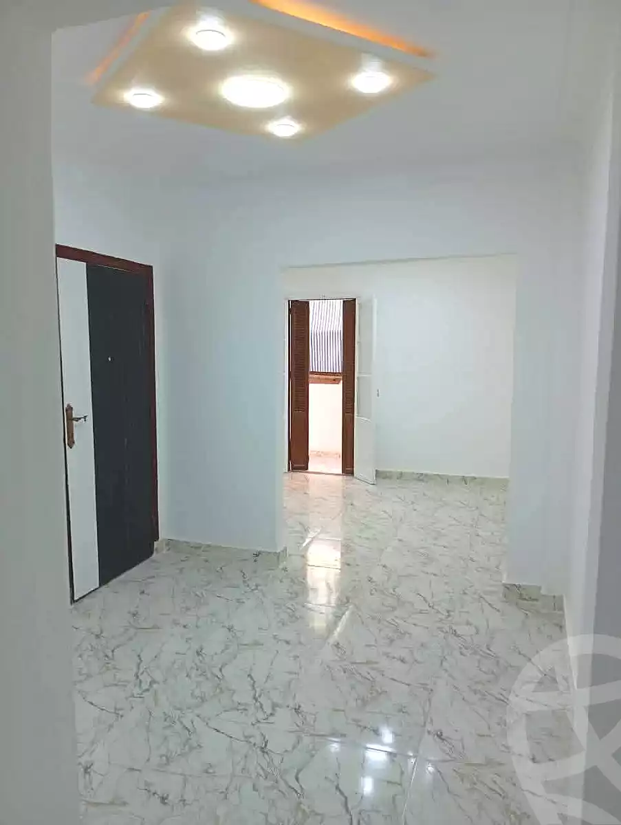 https://aqarmap.com.eg/ar/listing/6996267-for-sale-alexandria-sydy-bshr-sydy-bshr-qbly-lamai-st