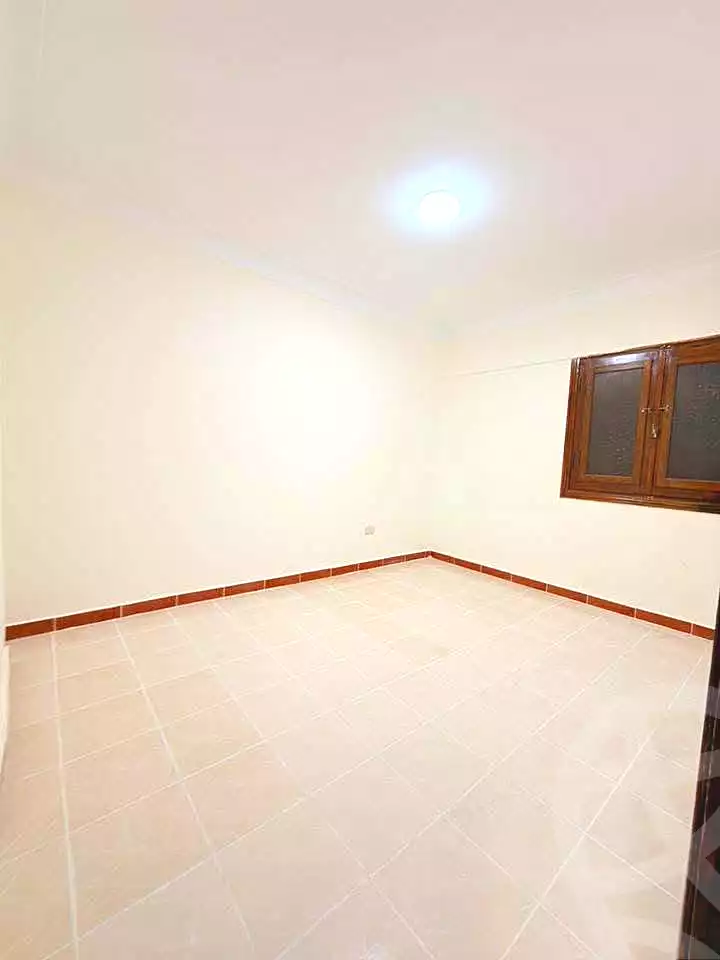 https://aqarmap.com.eg/ar/listing/6996344-for-sale-alexandria-al-agamy-shataa-el-nakheel