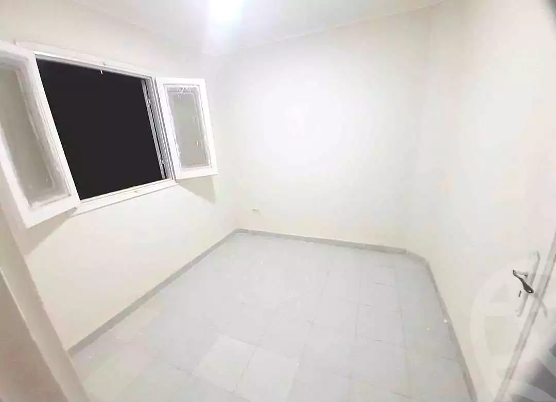 https://aqarmap.com.eg/ar/listing/6996544-for-sale-alexandria-al-agamy-shataa-el-nakheel-street-10