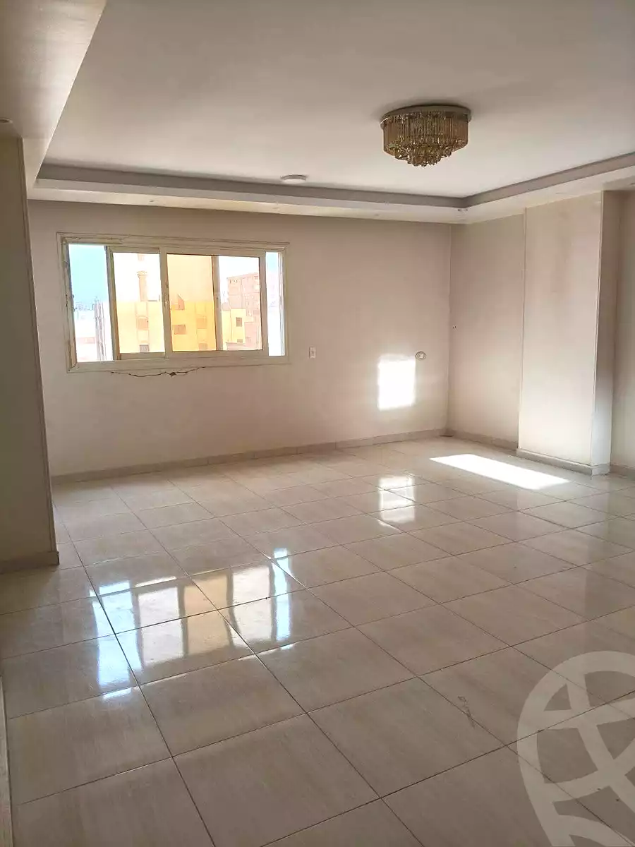 https://aqarmap.com.eg/ar/listing/6996554-for-sale-cairo-helwan-el-shareaa-el-sharby-st