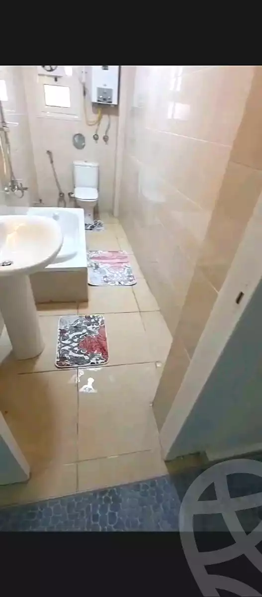 https://aqarmap.com.eg/en/listing/6996648-for-sale-cairo-15th-of-may-mjwr-31