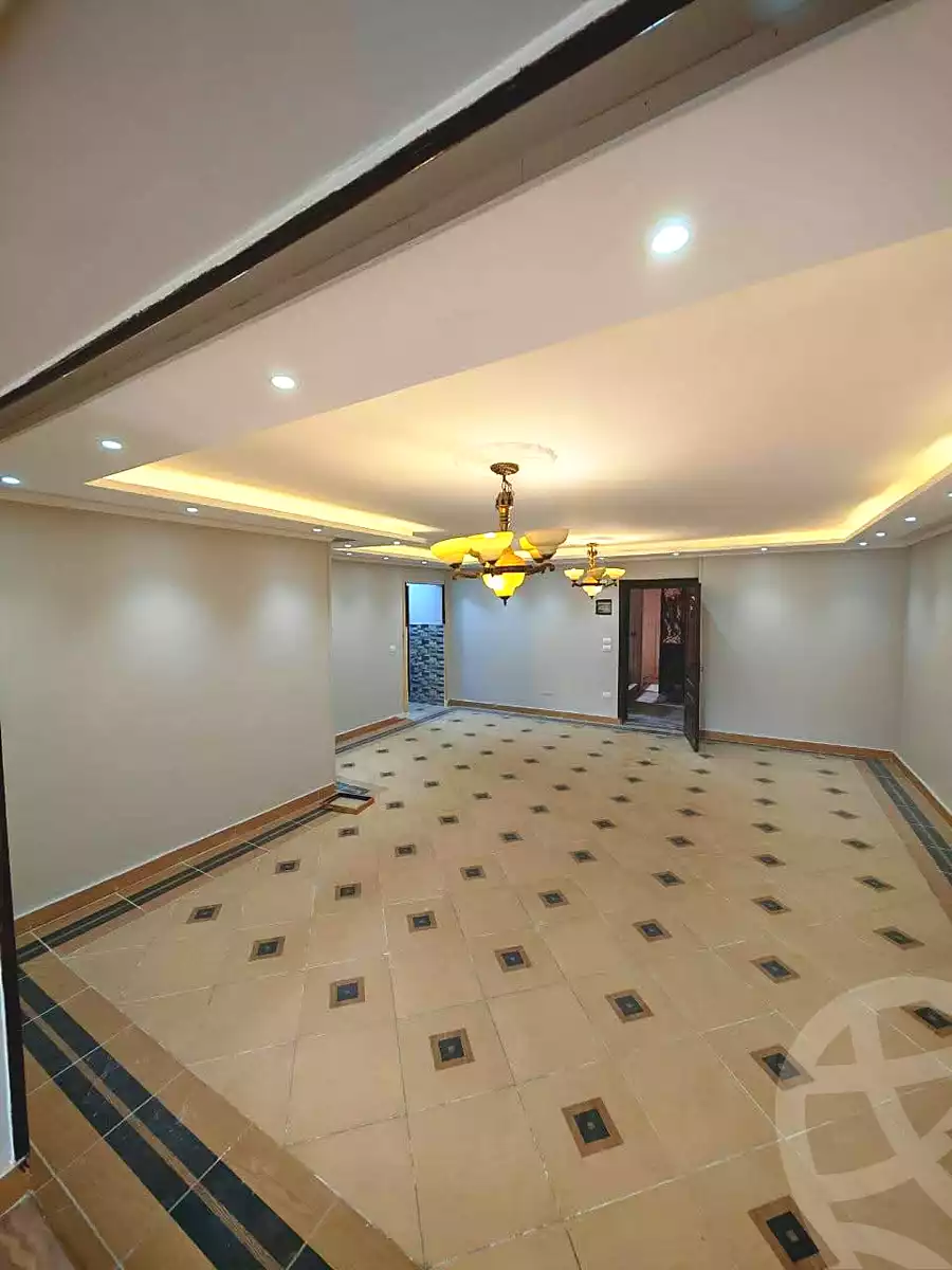 https://aqarmap.com.eg/en/listing/6996840-for-sale-cairo-helwan-ahmed-enci-st