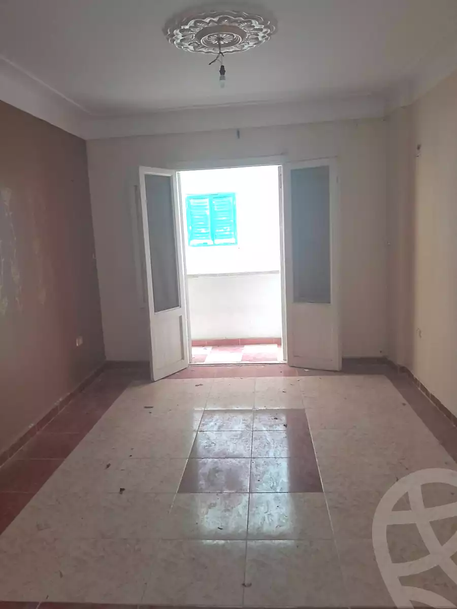 https://aqarmap.com.eg/ar/listing/6997053-for-sale-alexandria-al-agamy-el-hanouvel-el-salam-st