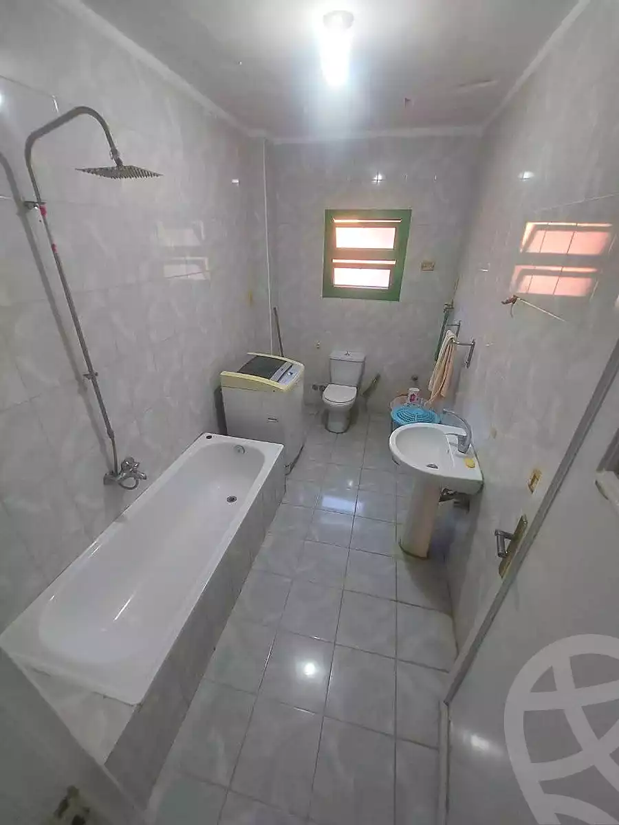 https://aqarmap.com.eg/ar/listing/6997189-for-sale-cairo-helwan-sherif-st