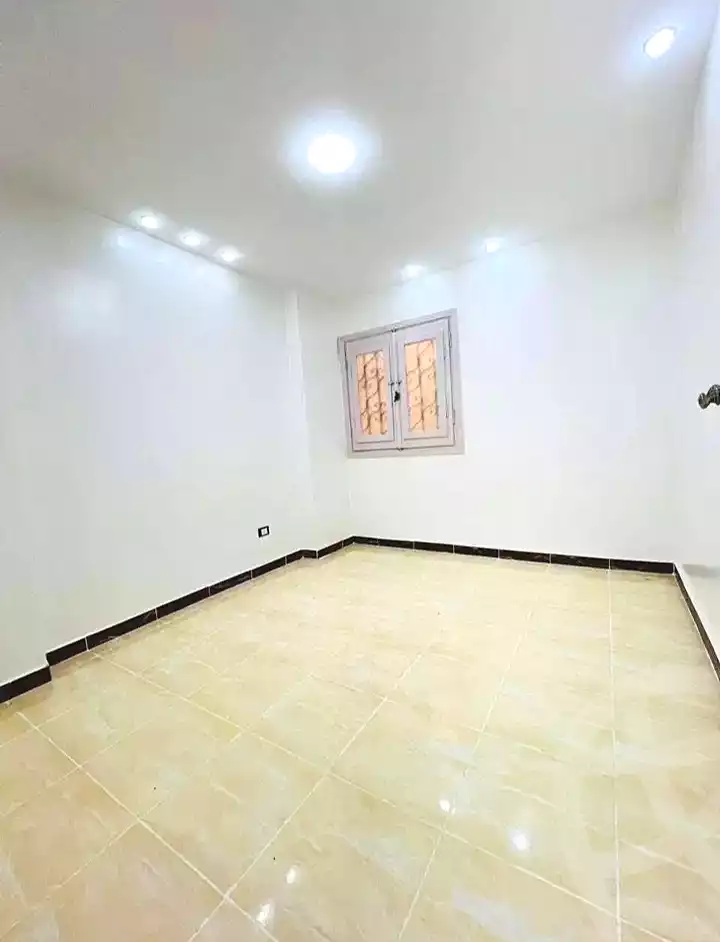 https://aqarmap.com.eg/ar/listing/6997341-for-sale-alexandria-al-agamy-shataa-el-nakheel