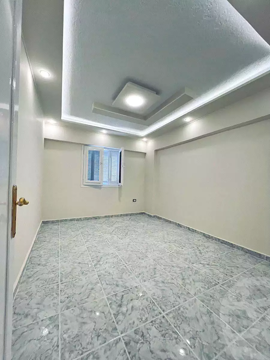 https://aqarmap.com.eg/ar/listing/6997439-for-sale-alexandria-al-agamy-shataa-el-nakheel