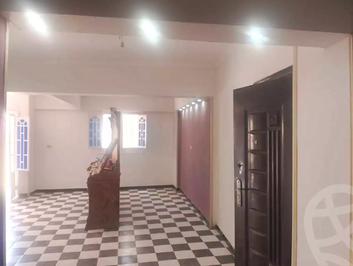 https://aqarmap.com.eg/ar/listing/6997581-for-sale-alexandria-al-agamy-el-hanouvel