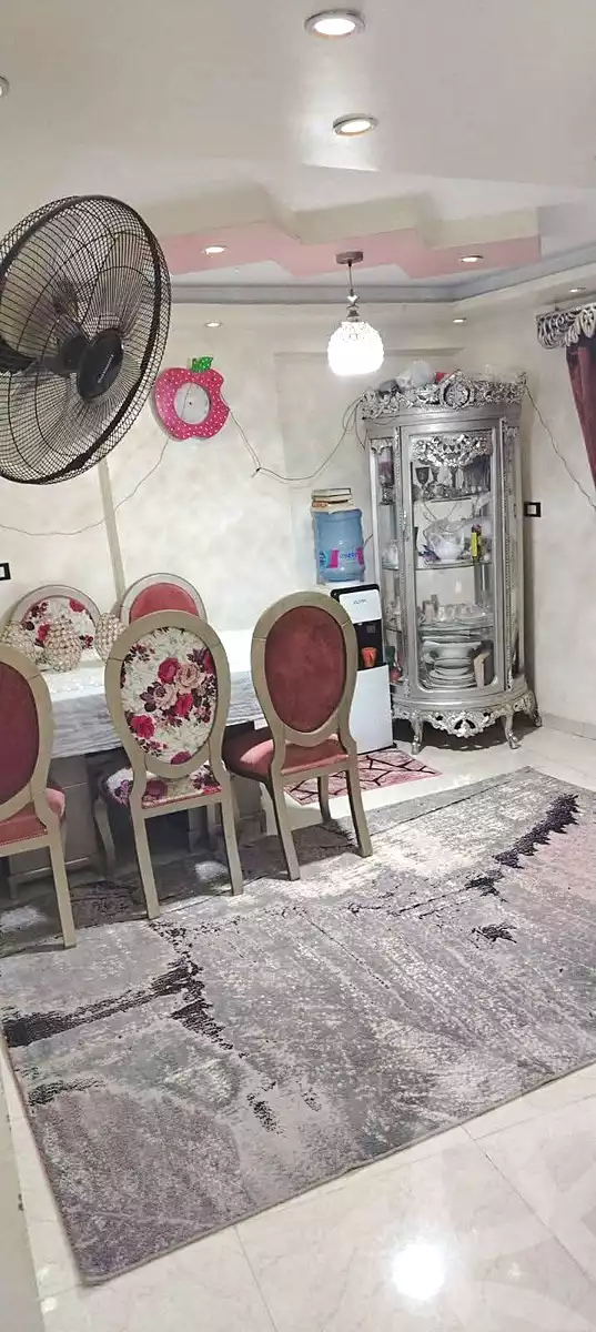 https://aqarmap.com.eg/en/listing/6997659-for-sale-cairo-el-zaytun-hlmy-lzytwn