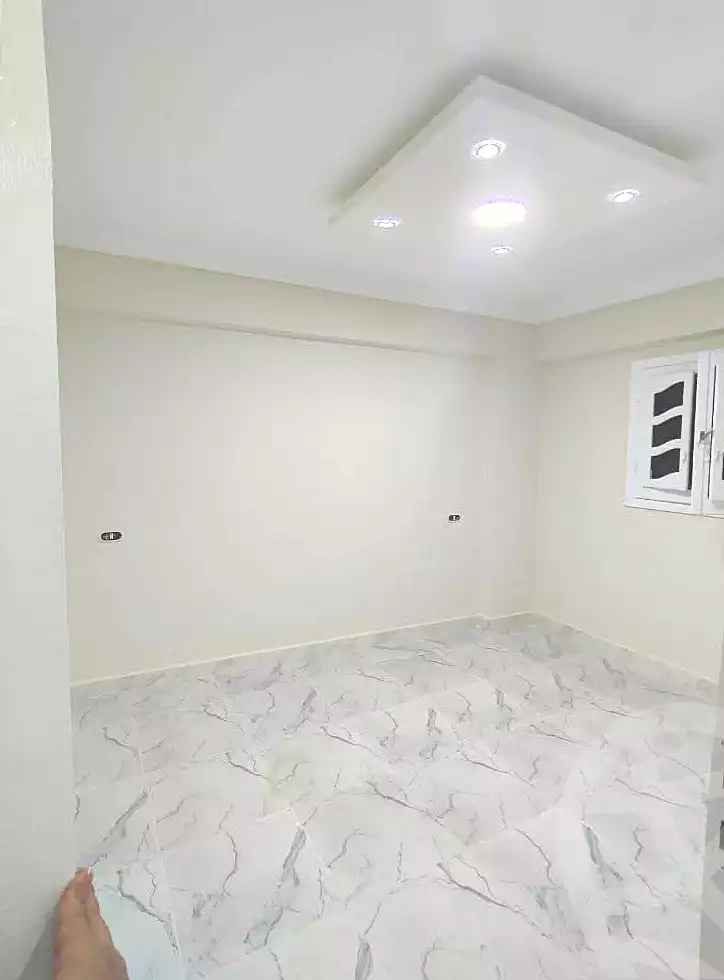 https://aqarmap.com.eg/ar/listing/6997660-for-sale-alexandria-al-agamy-el-hanouvel-al-haded-we-al-soulb-st