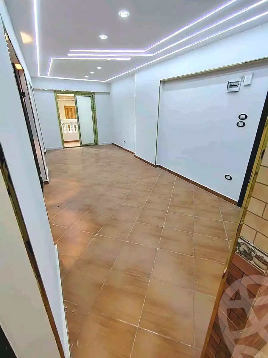 https://aqarmap.com.eg/en/listing/6997724-for-sale-alexandria-lsywf-el-falki