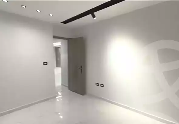 https://aqarmap.com.eg/ar/listing/6997758-for-sale-alexandria-el-saraya-el-geish-rd
