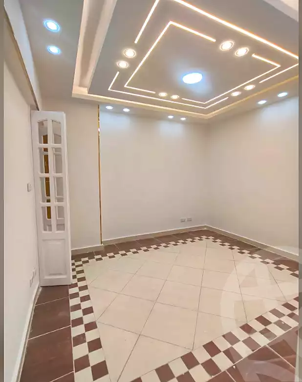 https://aqarmap.com.eg/ar/listing/6997766-for-sale-alexandria-el-asafra-shr-45