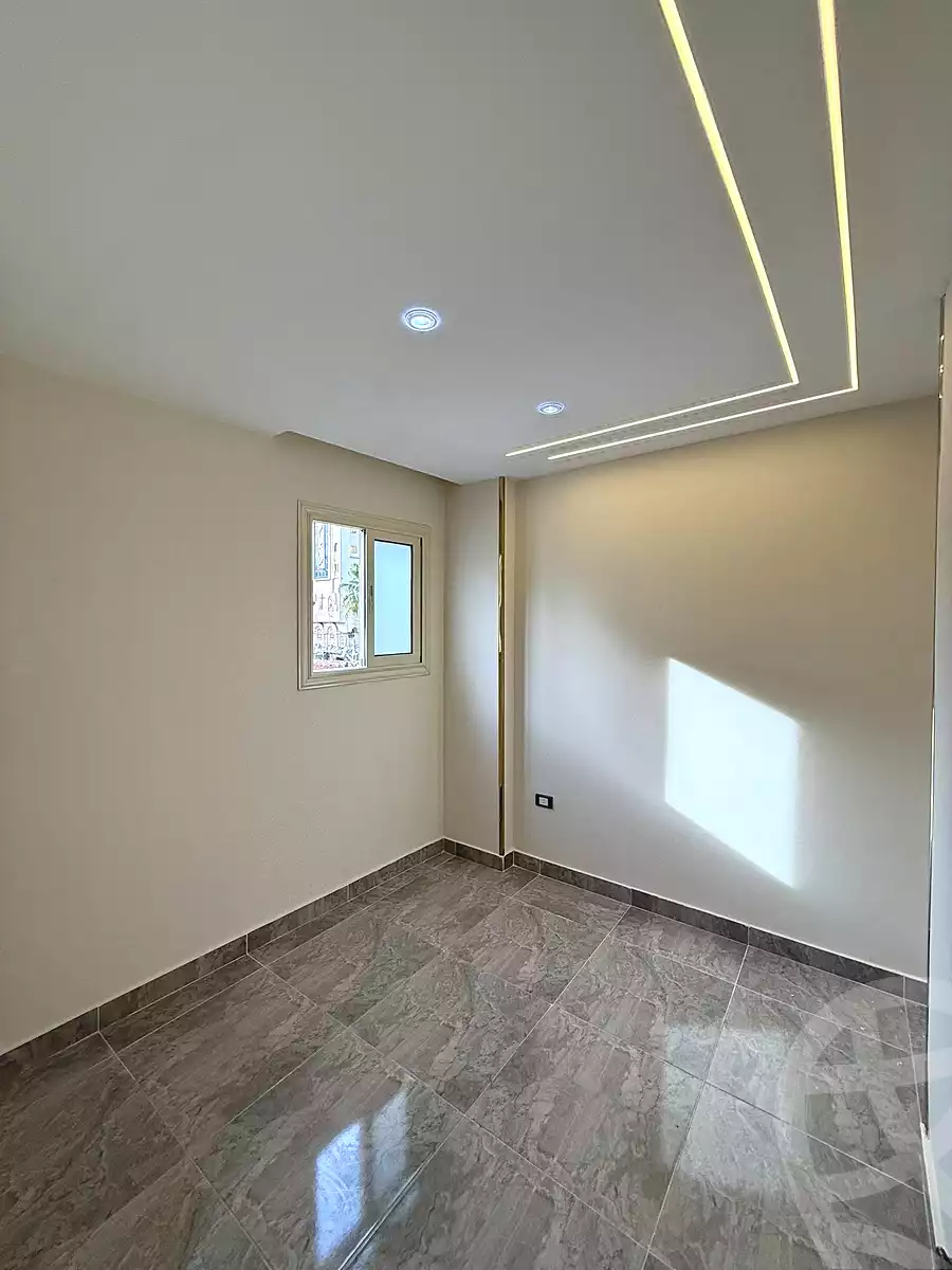 https://aqarmap.com.eg/ar/listing/6997888-for-sale-alexandria-sydy-bshr-sydy-bshr-bhry-khalil-hamada-st