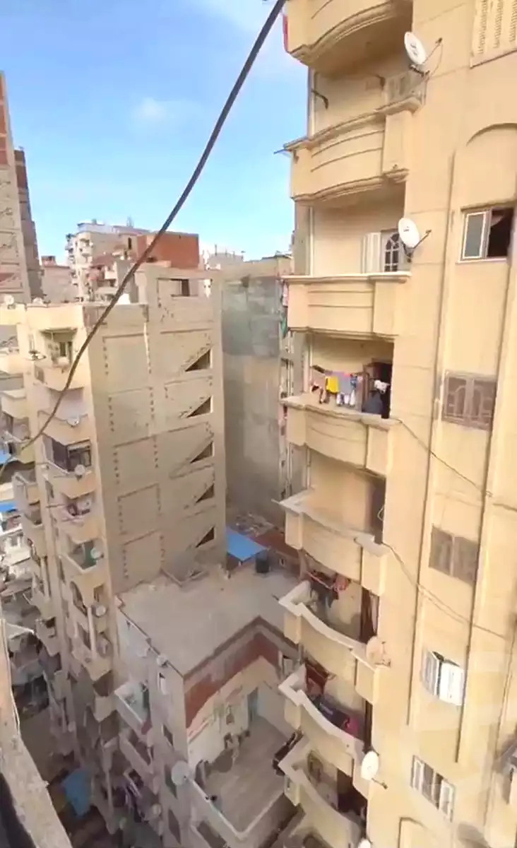 https://aqarmap.com.eg/en/listing/6997980-for-sale-alexandria-sydy-bshr-sydy-bshr-bhry