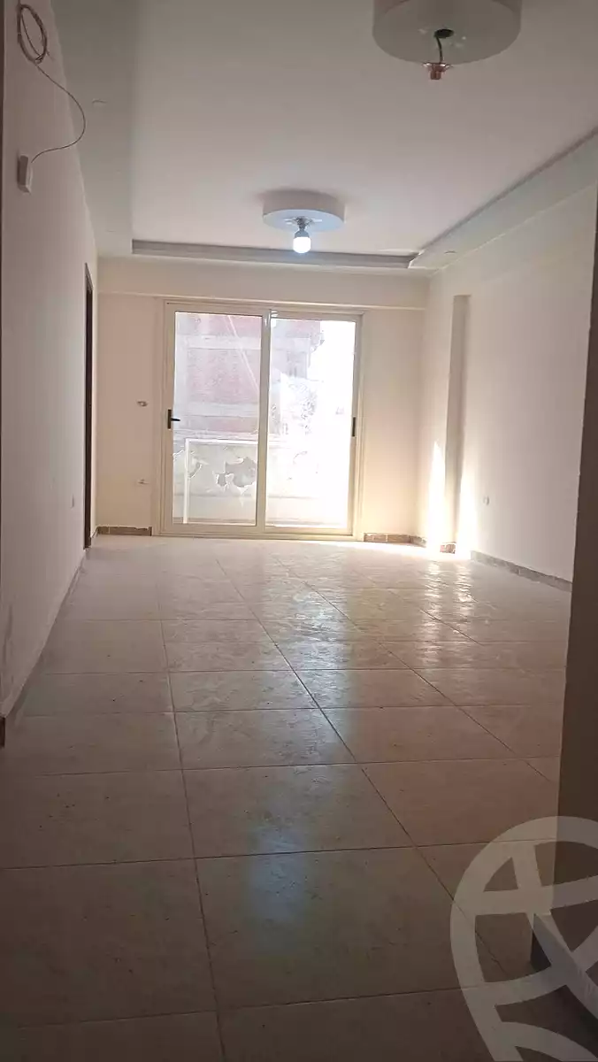 https://aqarmap.com.eg/ar/listing/6998116-for-rent-alexandria-al-agamy-lbytsh