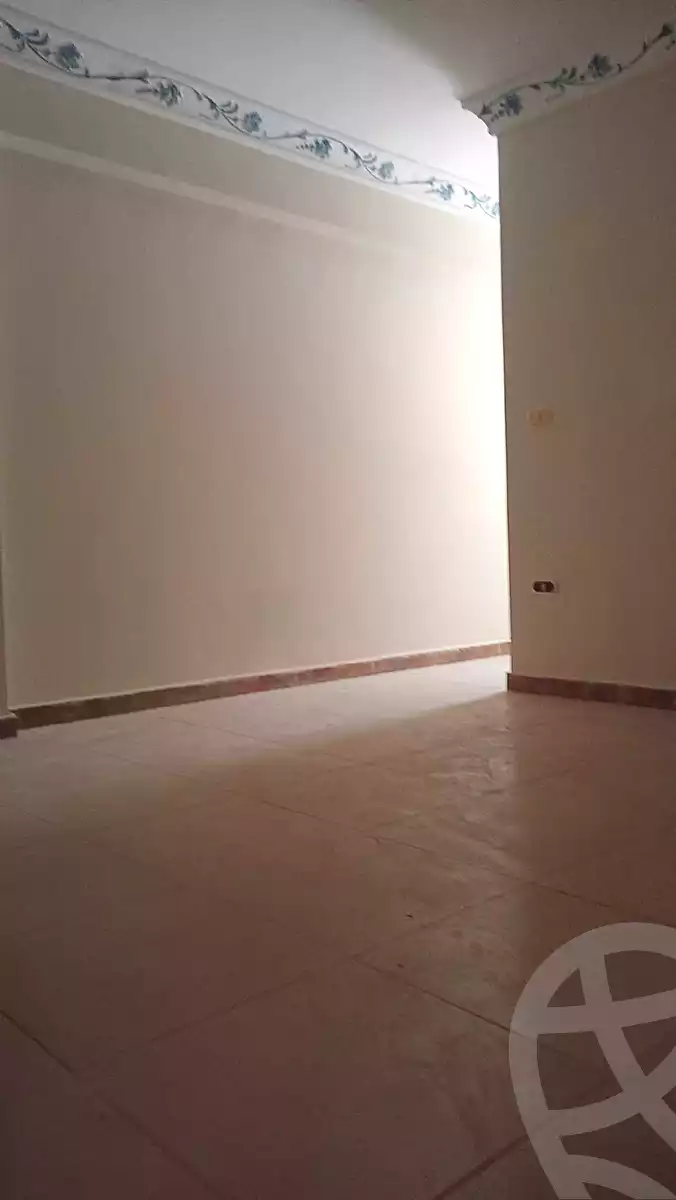 https://aqarmap.com.eg/ar/listing/6998116-for-rent-alexandria-al-agamy-lbytsh