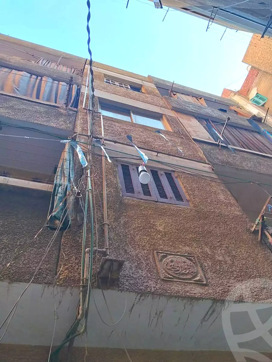 https://aqarmap.com.eg/en/listing/6998306-for-sale-cairo-ain-shams-ahmed-esmat-st